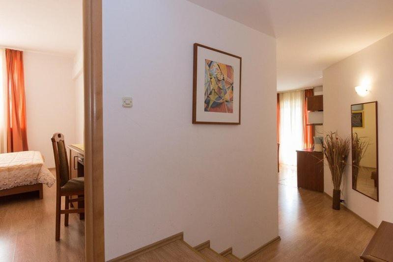 Marija F4 Apartment Krk Town Eksteriør billede
